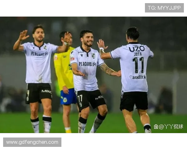 吉马良斯在本赛季展现团队实力，状态回暖值得关注。