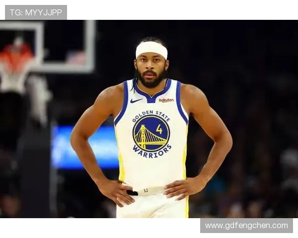 泰雷西·马克西单打撕裂防守，比库里更依赖持球创造